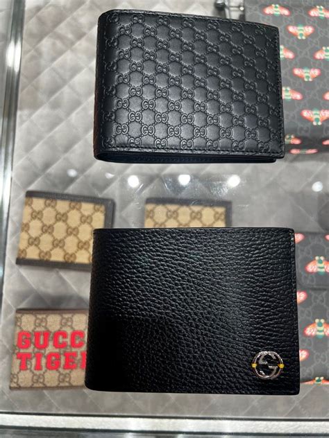 gucci wallet europe